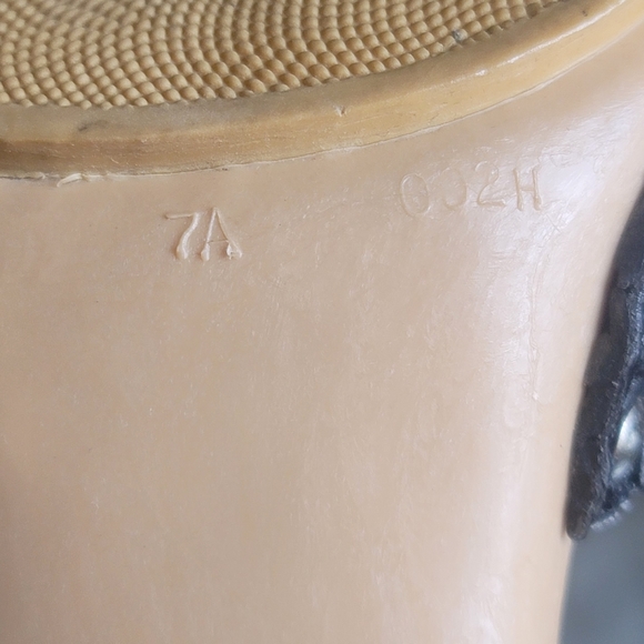 bebe Vintage Y2K Woven Heel Sandals - Picture 10 of 10